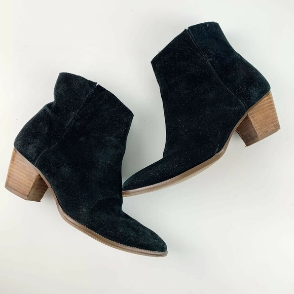 Matisse Shoes - Coconut By Matisse Black Suede Pointed Toe booties